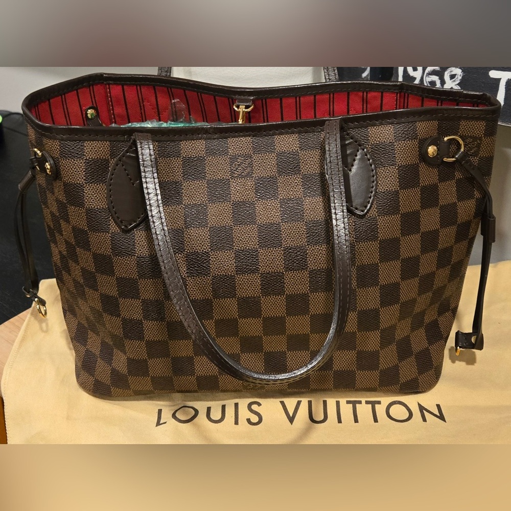 Louis Vuitton PM Damier Neverfull PM Canvas Tote - COA Included - Picture 6 of 17